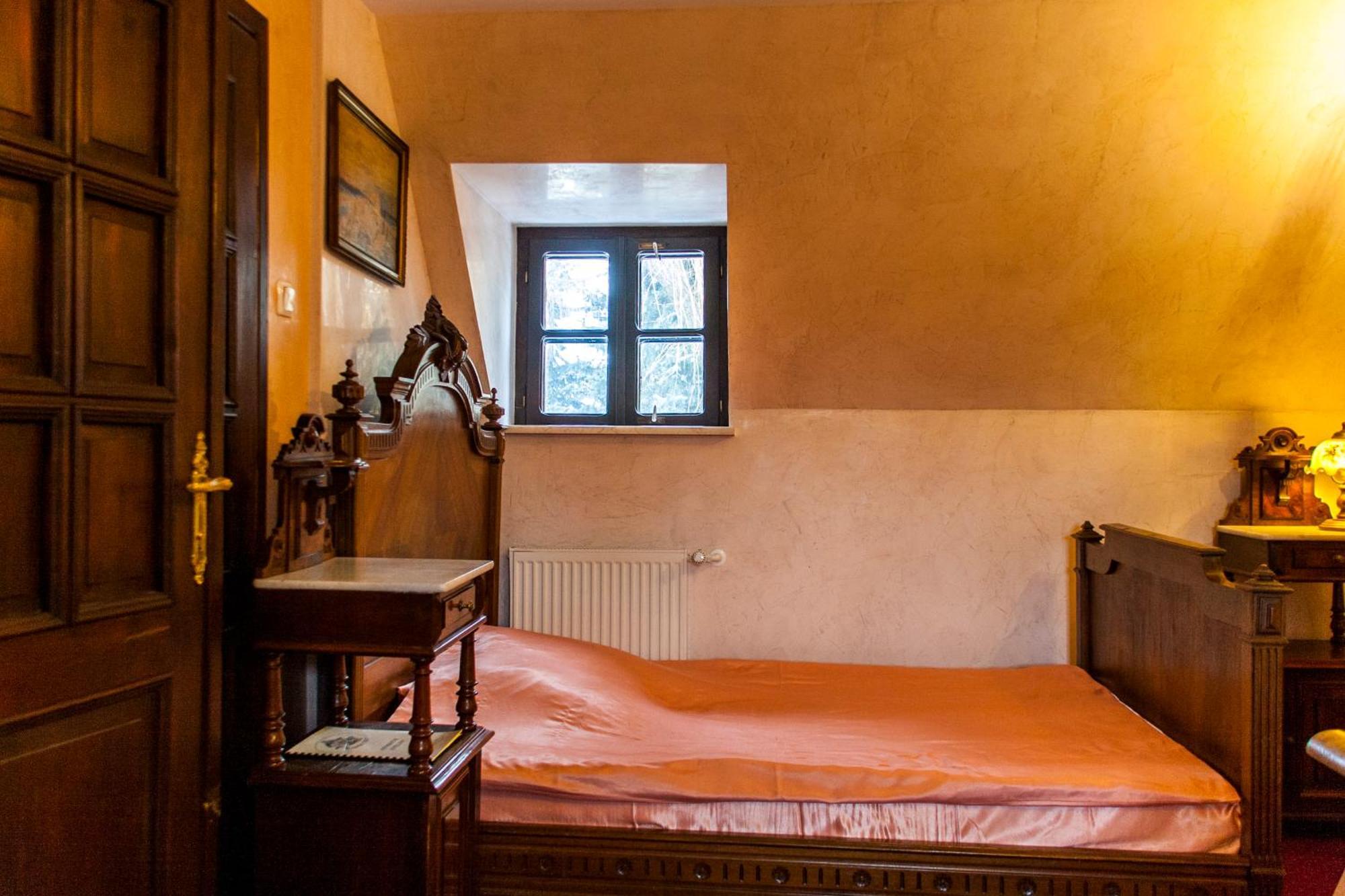 Bed and Breakfast Dwor Anna à Ciecierzyn Chambre photo
