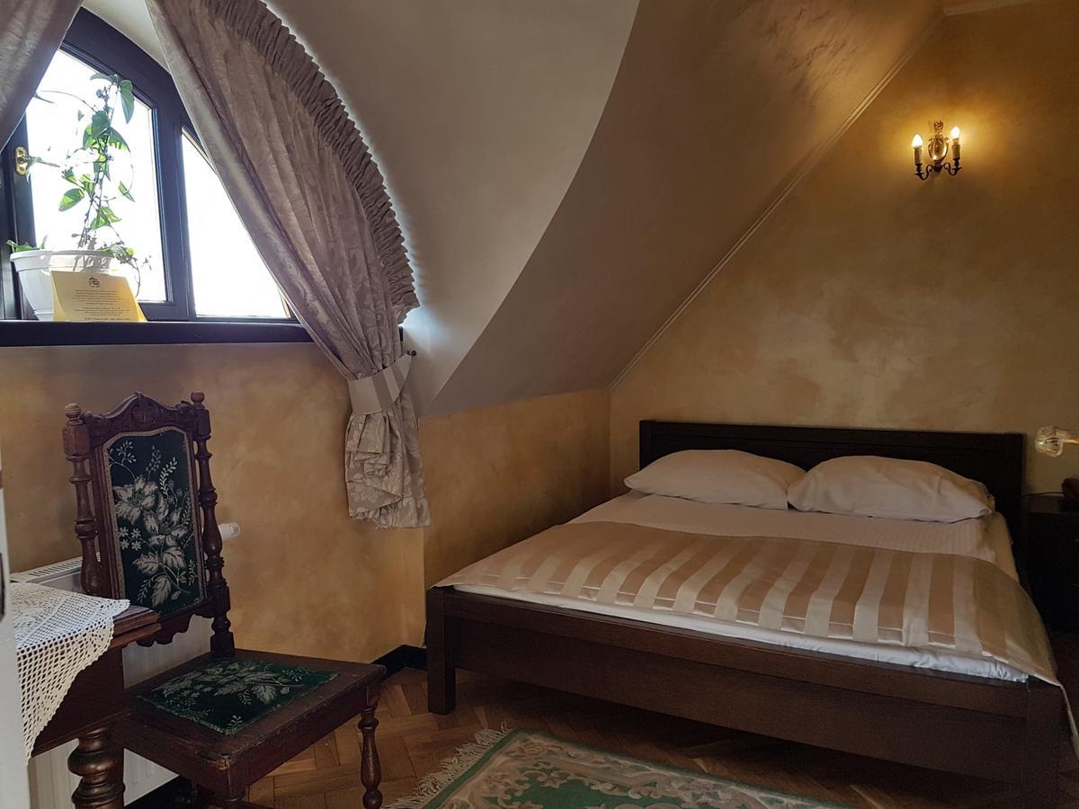 Bed and Breakfast Dwor Anna à Ciecierzyn Extérieur photo